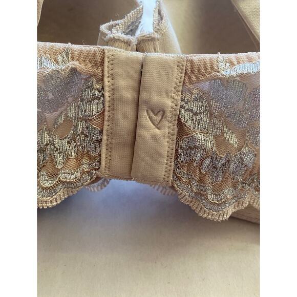 Victoria’s Secret Dream Angels Demi cup bra Womens Silver lace beige 34DDD - Picture 6 of 8